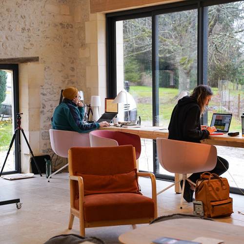 4. Bureau baie vitrée Maison des créateurs Agence meredith